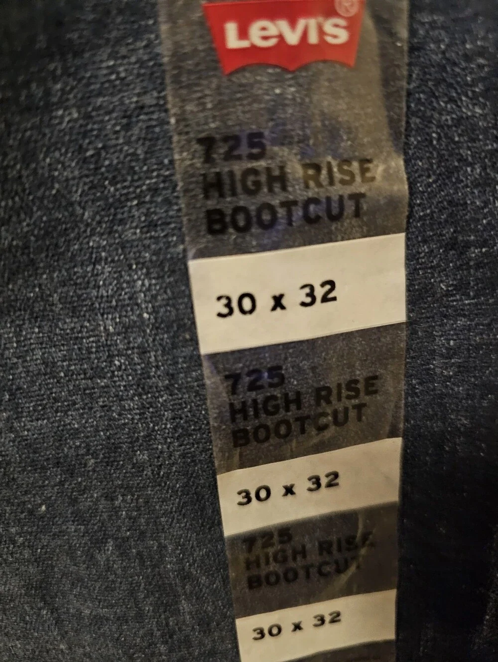 Levi's 725 High Rise Bootcut Jeans Blue Women's Size 30x32 NWT